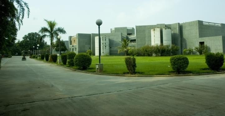 Shri Jairambhai Patel Institute of Business Management and Computer Applications Gandhinagar Campus photo 6